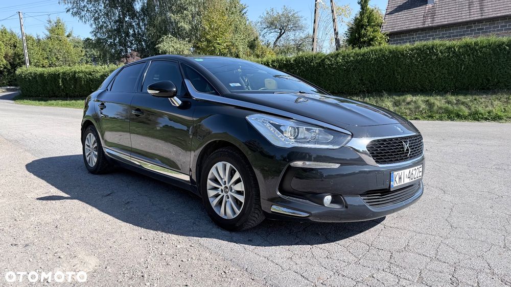 DS Automobiles DS 5