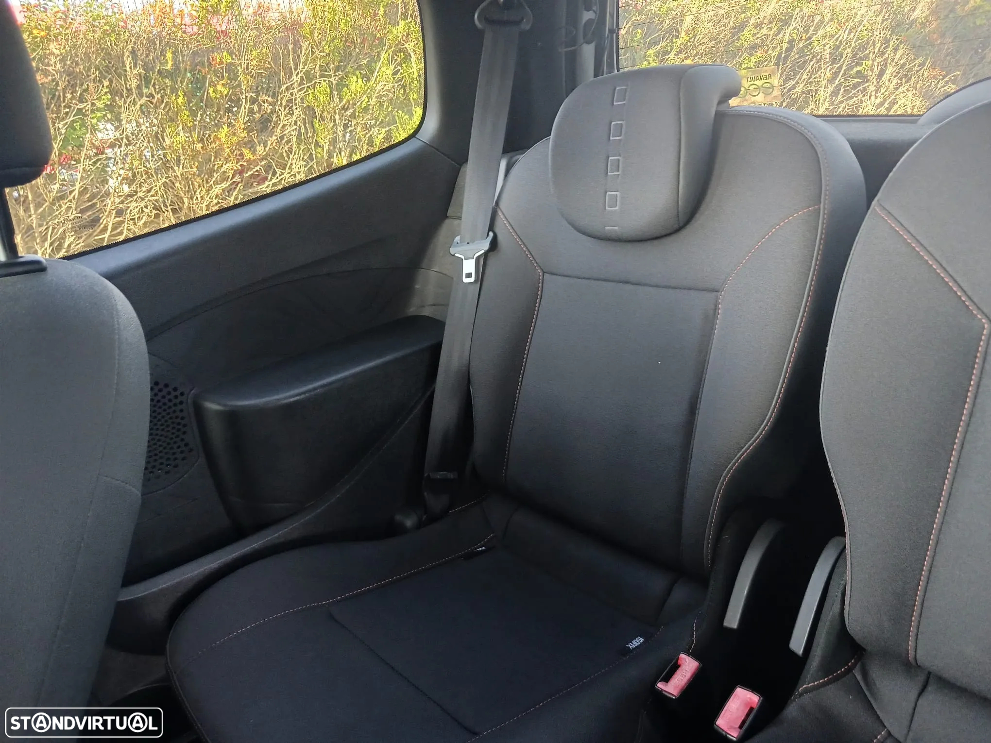 Renault Twingo 1.5 dCi Dynamique S - 29