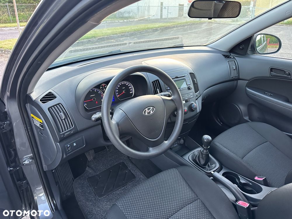 Hyundai i30 1.4 Edition Plus - 19