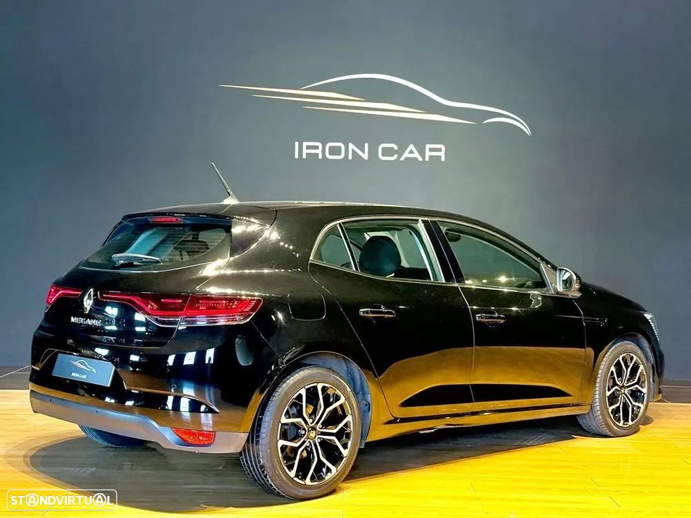 Renault Mégane 1.5 Blue dCi Limited EDC - 2