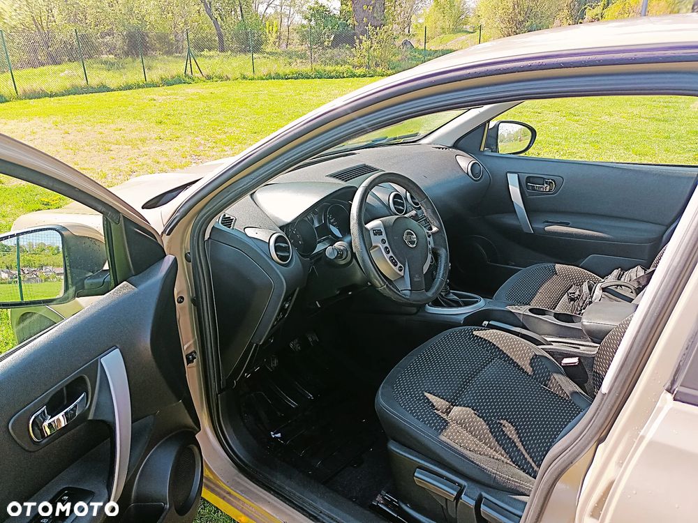 Nissan Qashqai - 19