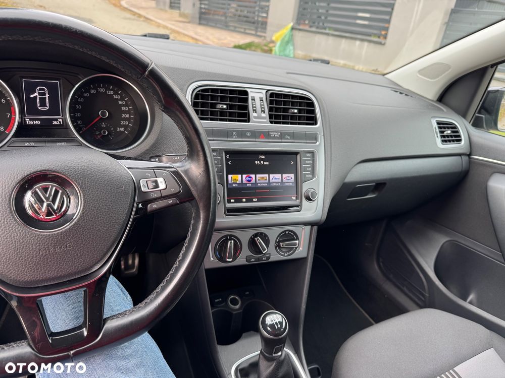 Volkswagen Polo - 23