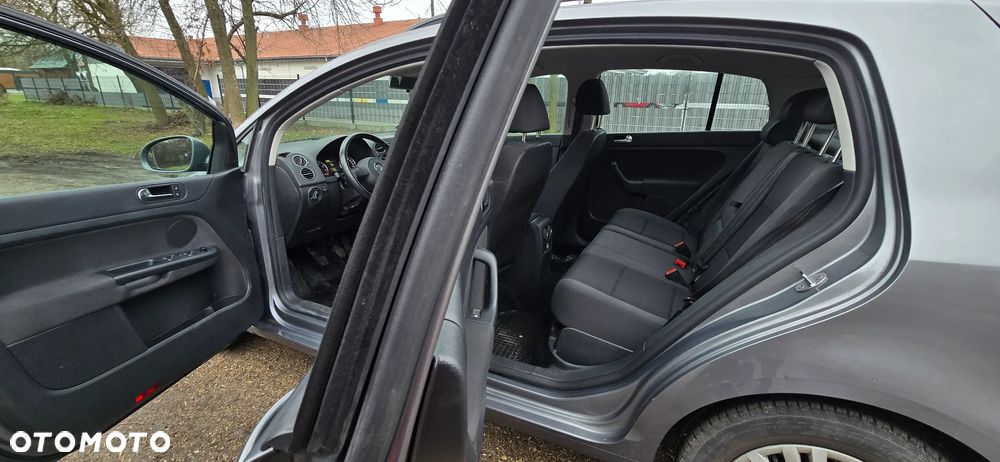 Volkswagen Golf 1.6 Comfortline - 11