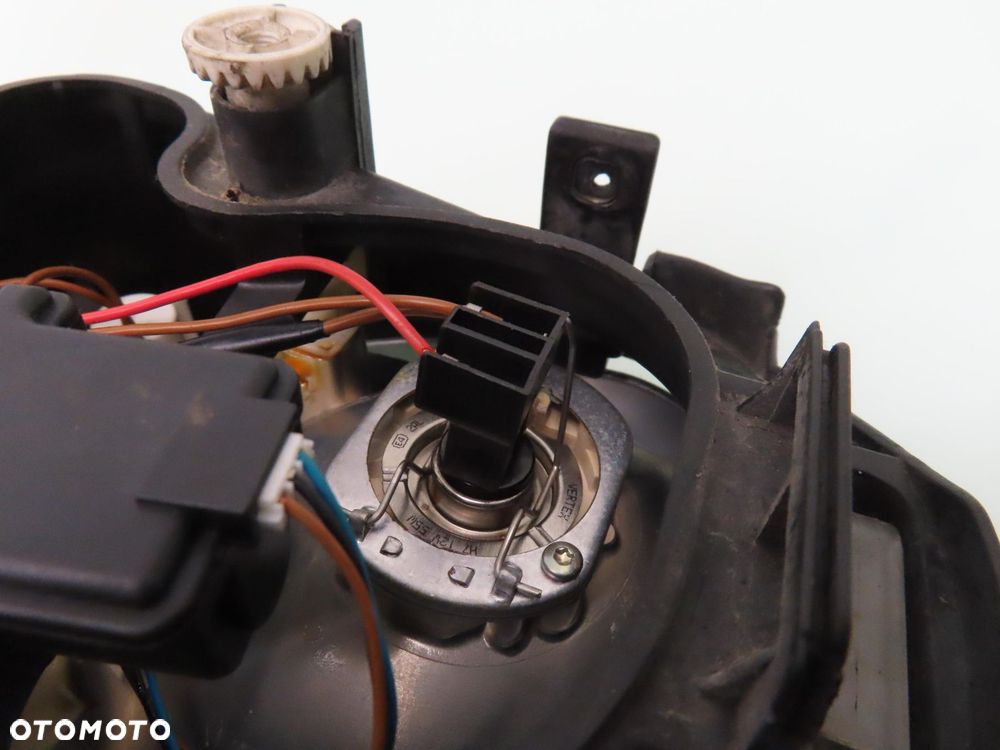 LAMPA PRAWA PRZEDNIA VW GOLF IV 1J1941018C 67736945 - 2