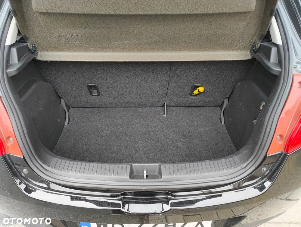 Mazda 2 - 17