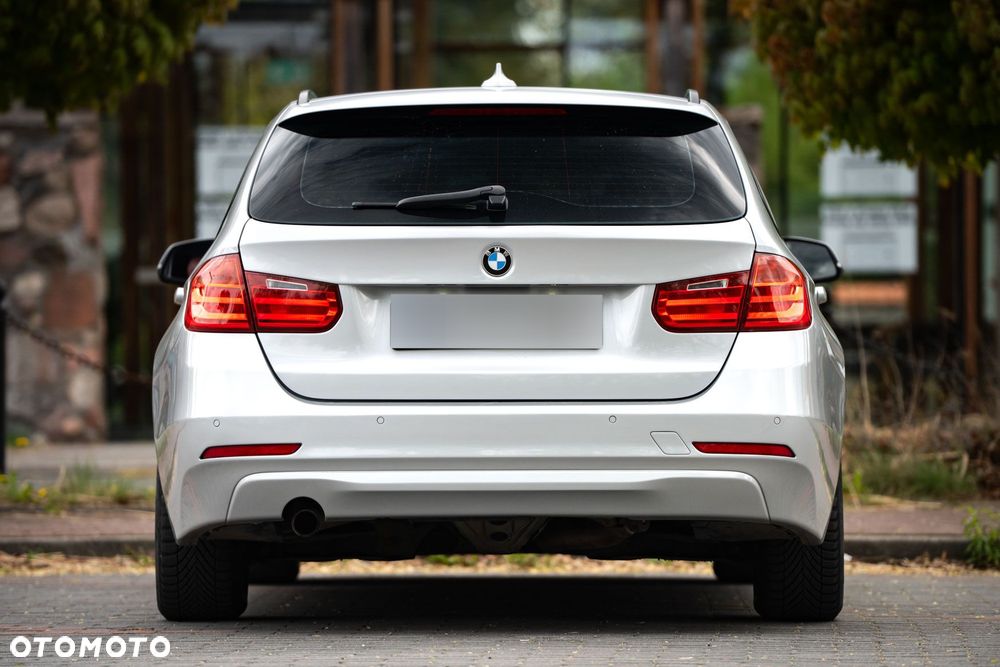 BMW Seria 3 318d DPF - 7