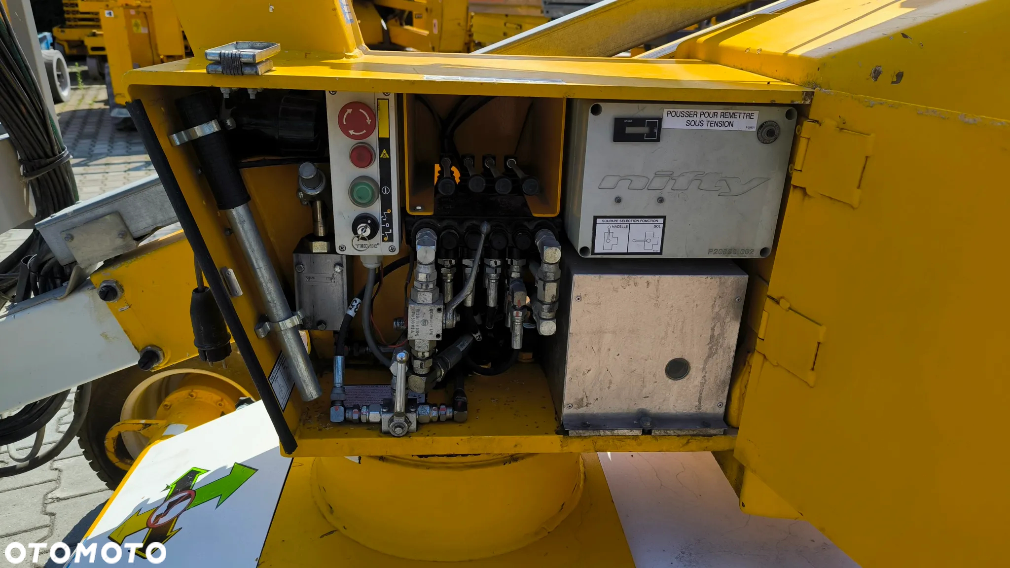 Nifty Niftylift HR 12 NDE - 10