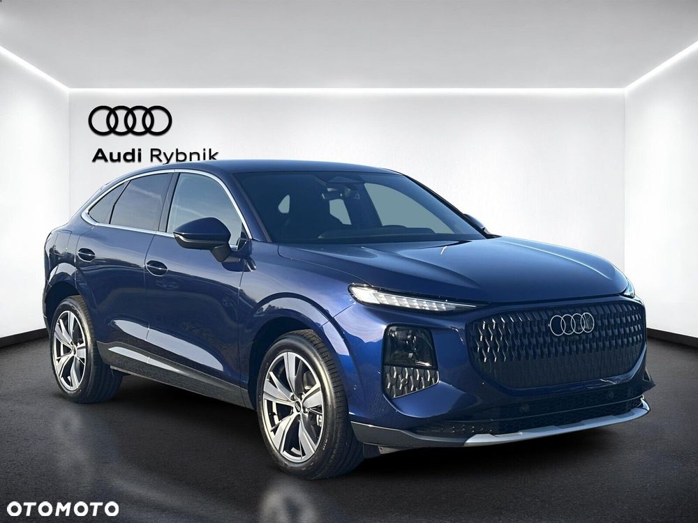 Audi Q3 Sportback - 9