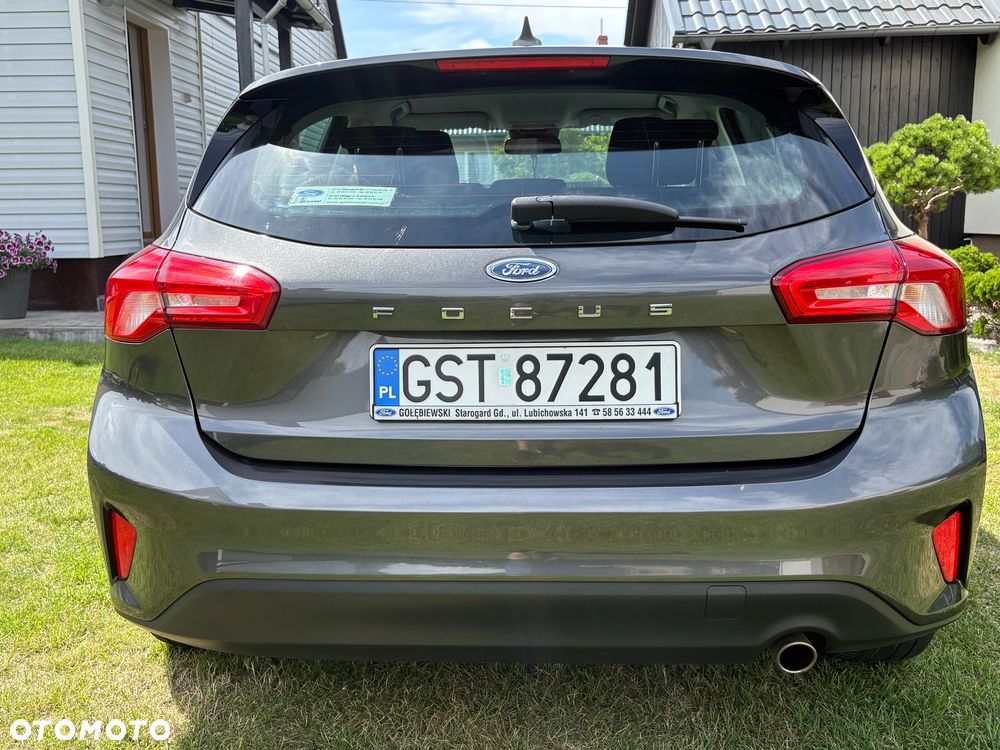 Ford Focus 1.0 EcoBoost Titanium - 28