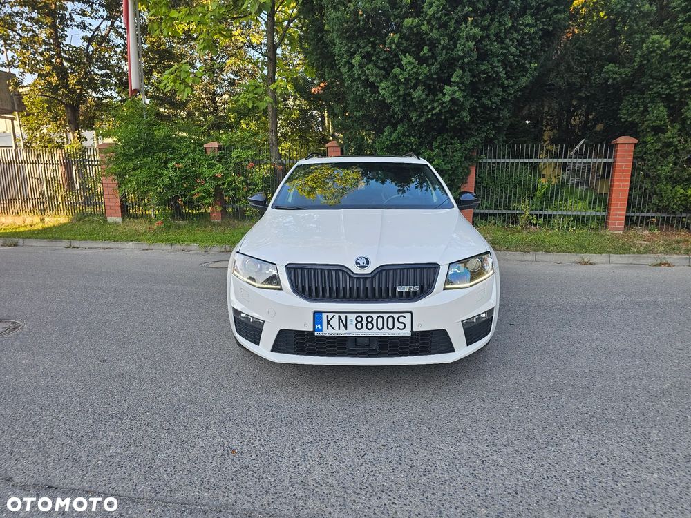 Skoda Octavia 2.0 TDI RS DSG - 3