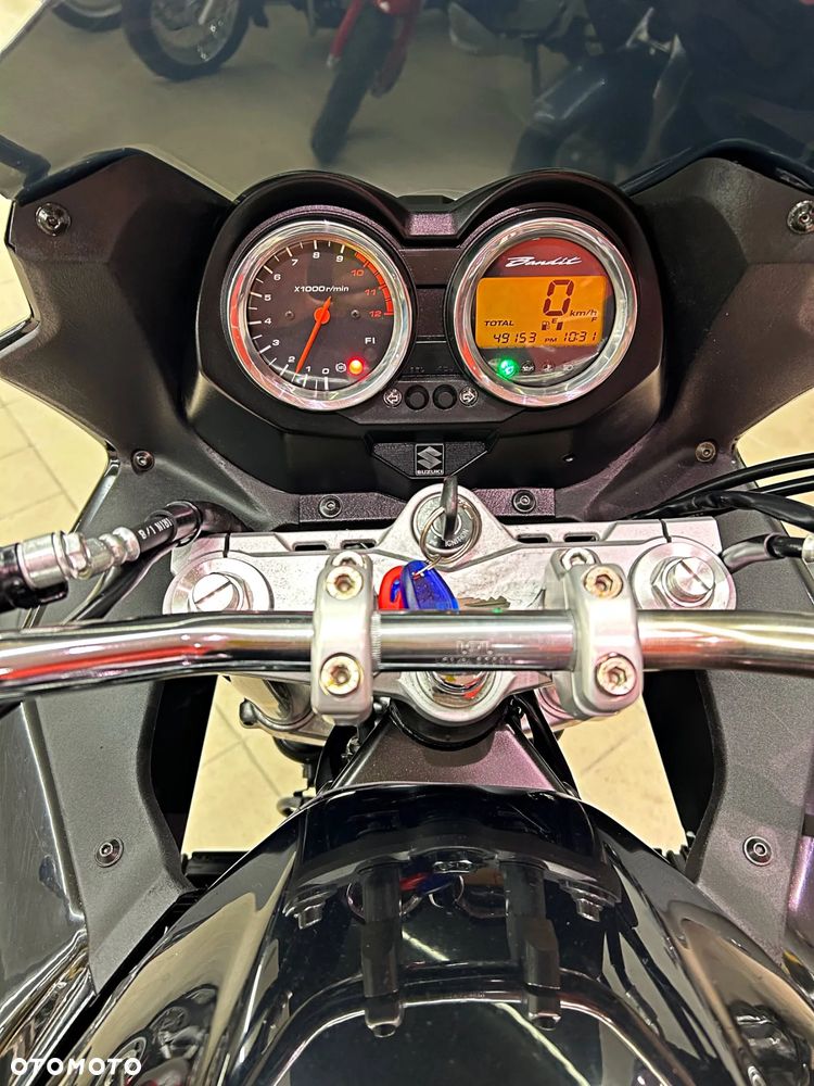 Honda Deauville - 23