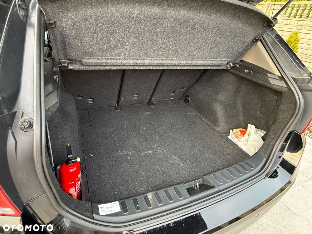 BMW X1 sDrive18d - 12