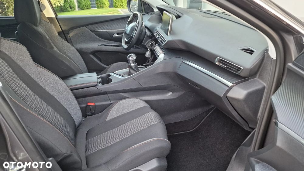 Peugeot 5008 PureTech 130 Stop & Start Allure - 27