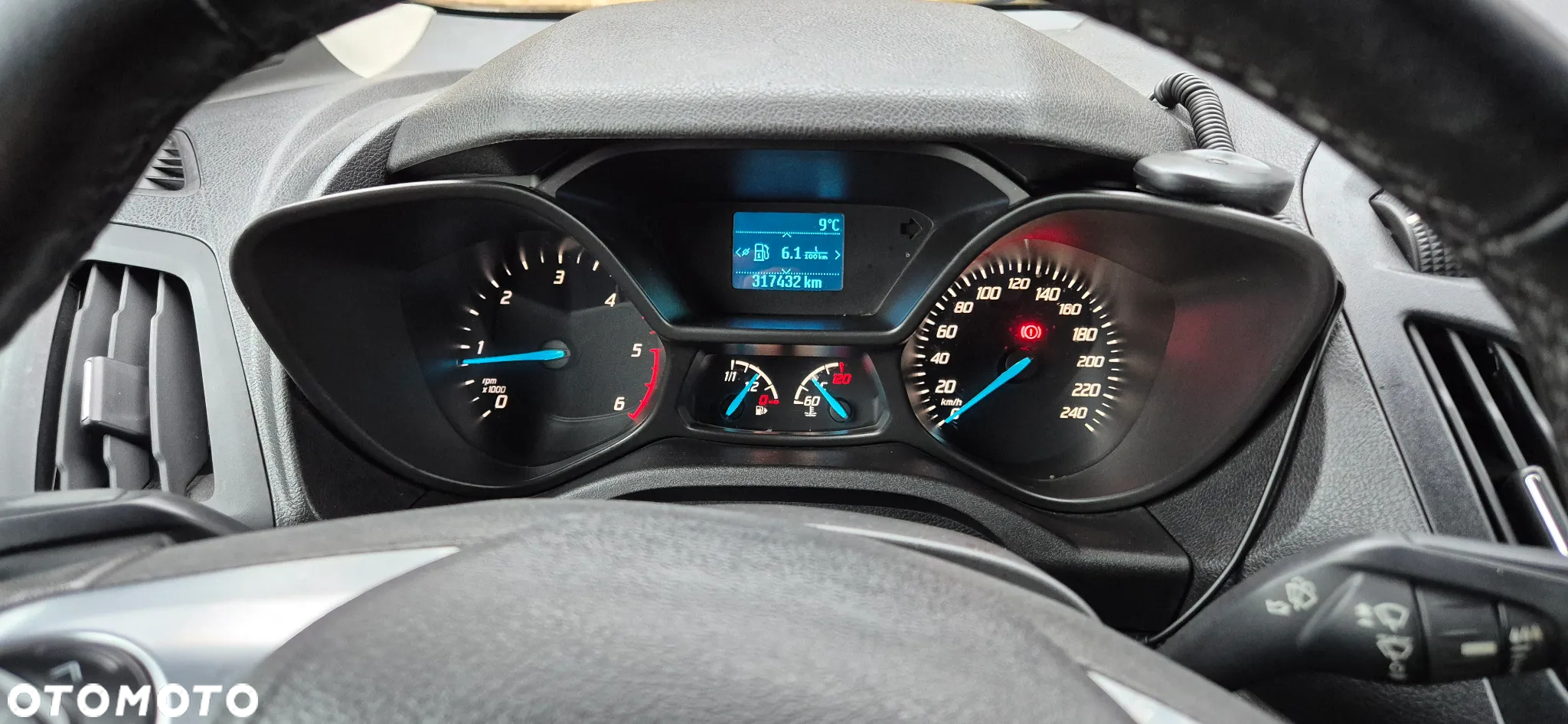 Ford Transit Connect - 29