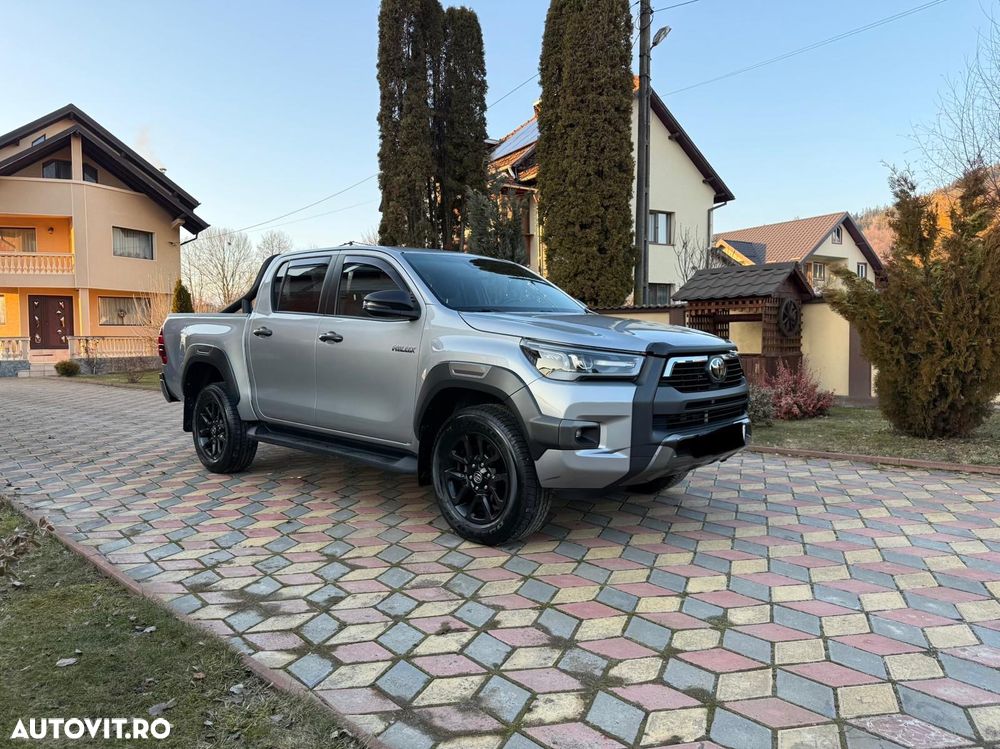 Toyota Hilux 2.8D 204CP 4x4 Double Cab AT Invincible - 16