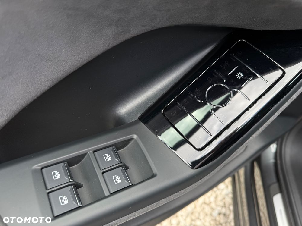 Audi SQ6 - 21