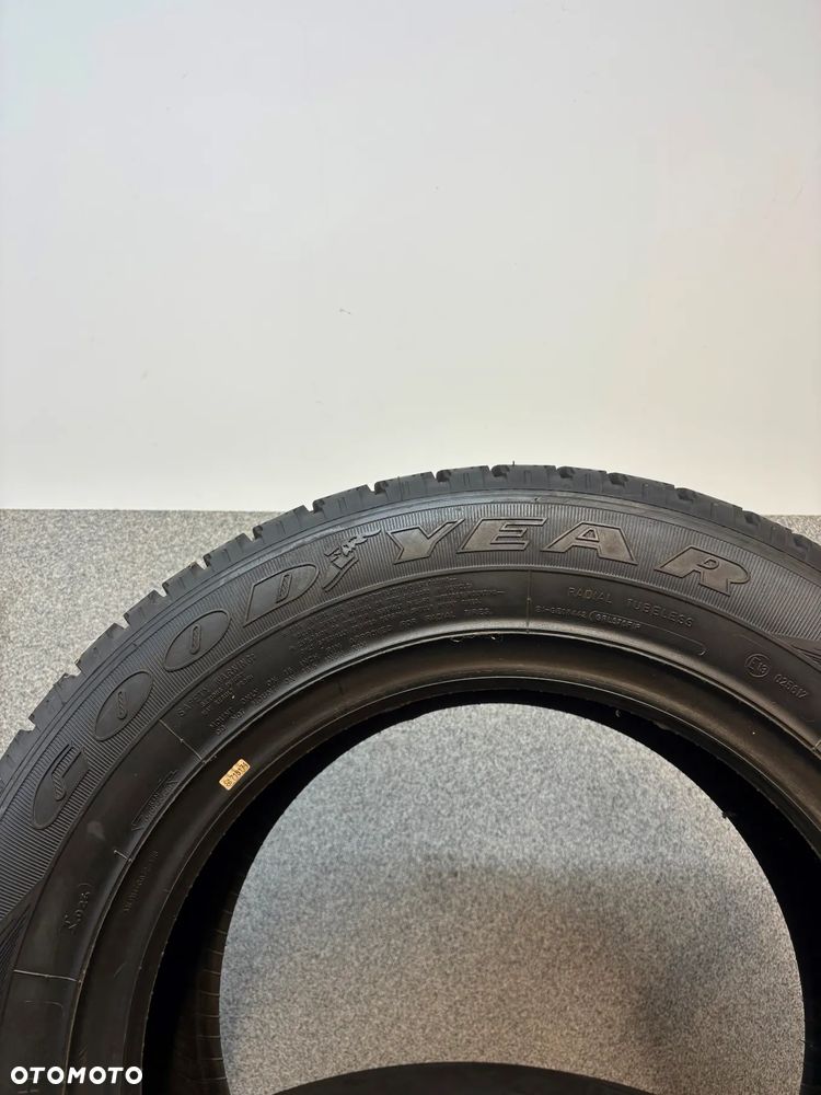 1 OPONA CAŁOROCZNA GOODYEAR 215/65/16  98H  M+S  FV - 7
