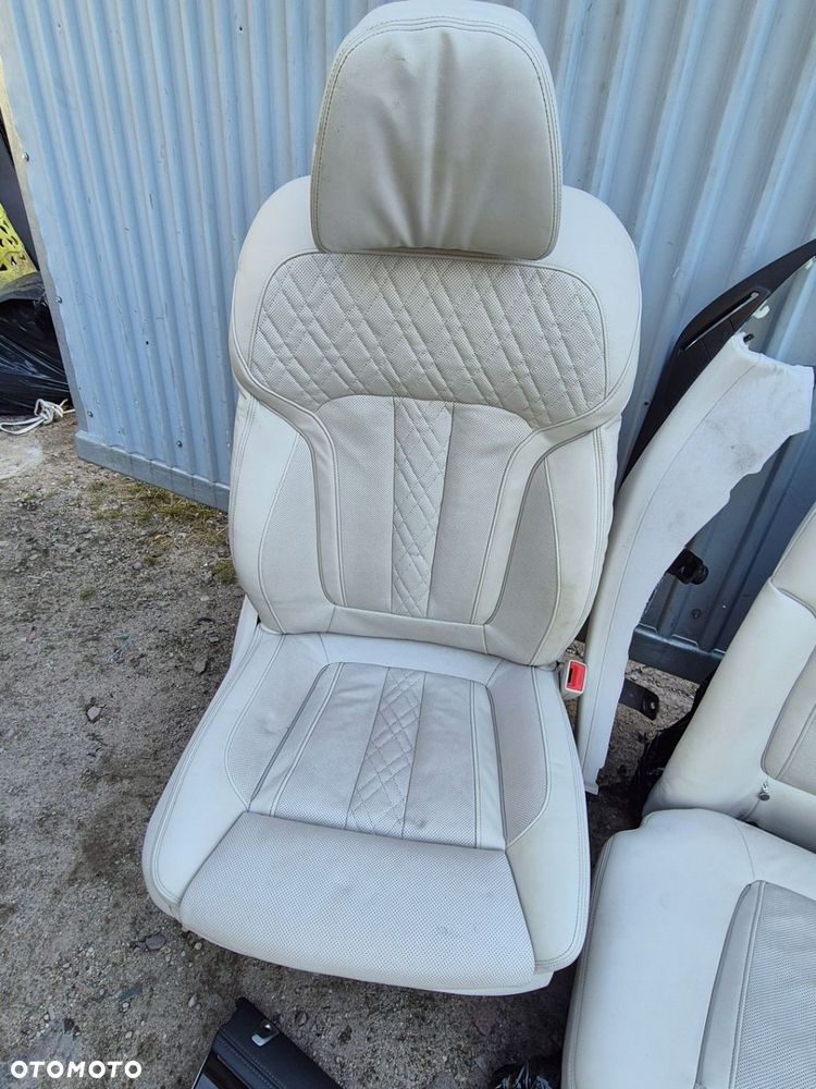 fotele kanapa tapicerka BMW 7 G11 - 2