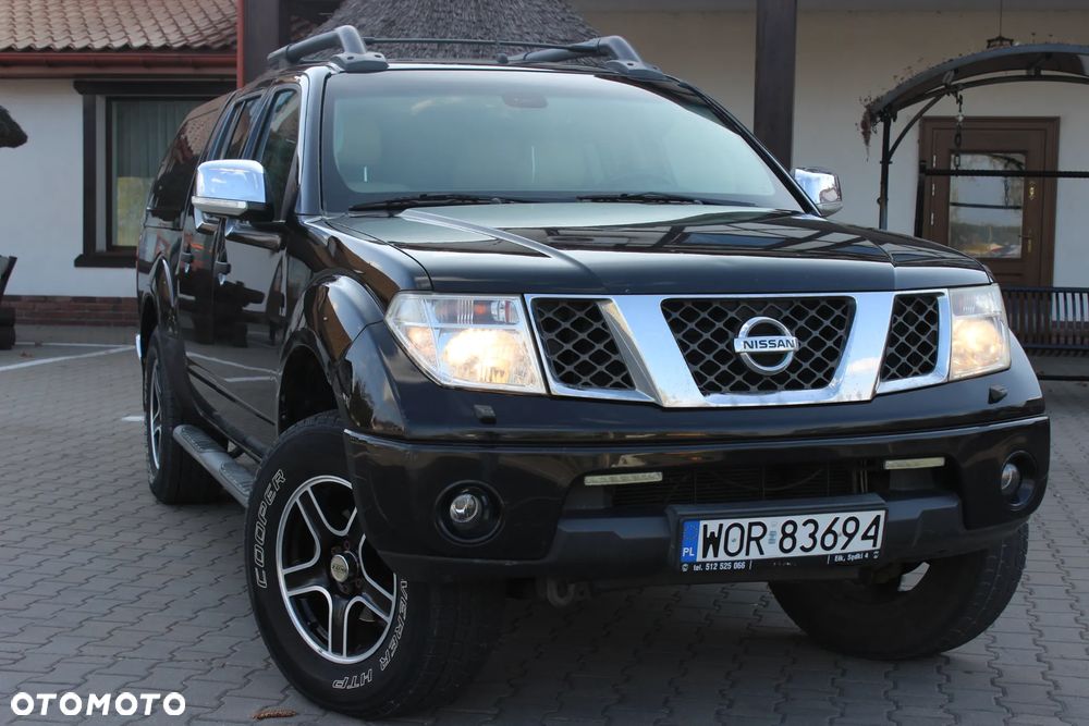 Nissan Navara 2.5 D Platinum - 1