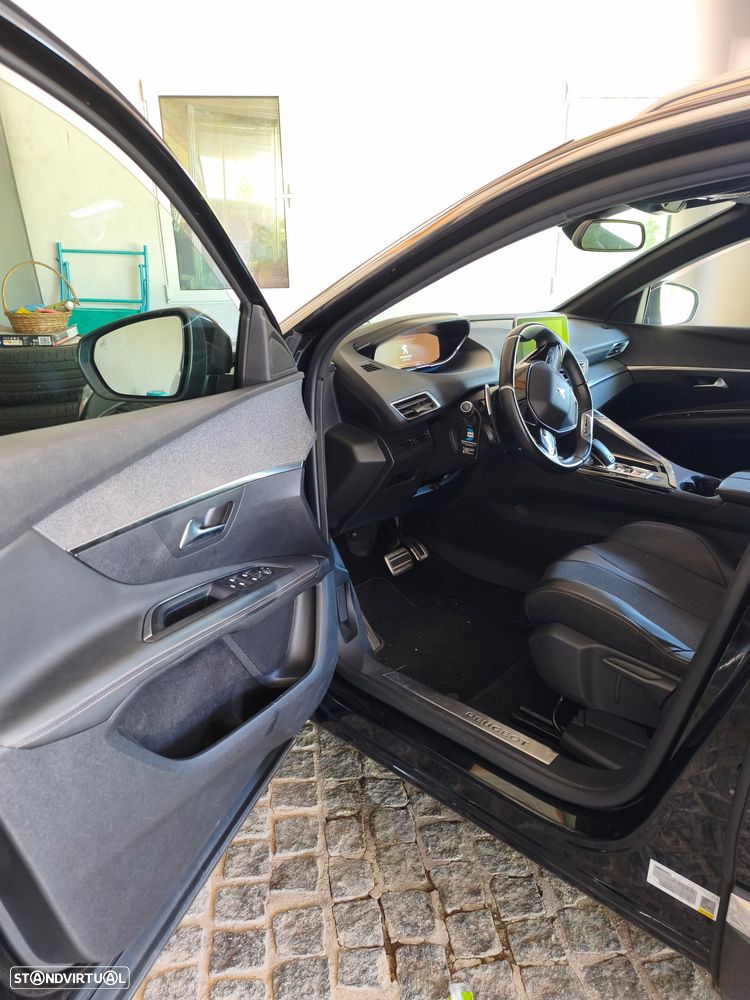 Peugeot 3008 1.5 BlueHDi GT Line EAT8 - 5