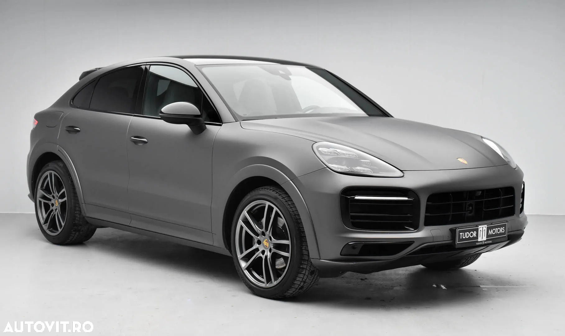 Porsche Cayenne Coupe Standard - 4