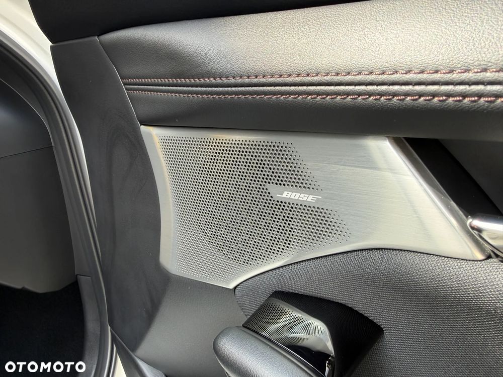 Mazda 3 e-SKYACTIV-X 2.0 M HYBRID HOMURA - 33