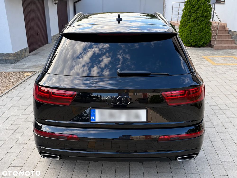 Audi Q7 - 8