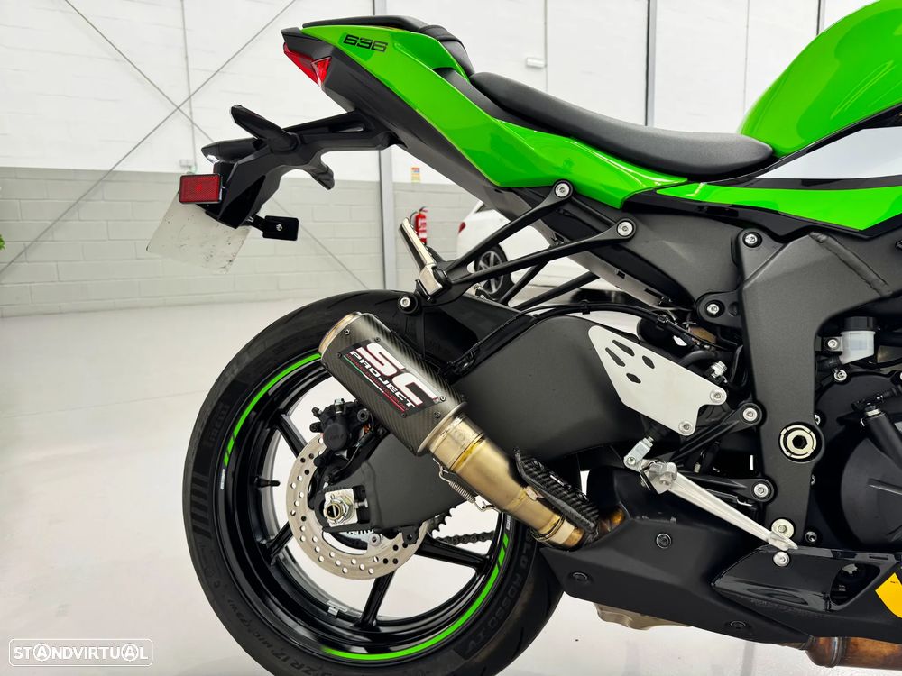 Kawasaki ZX 6R - 8