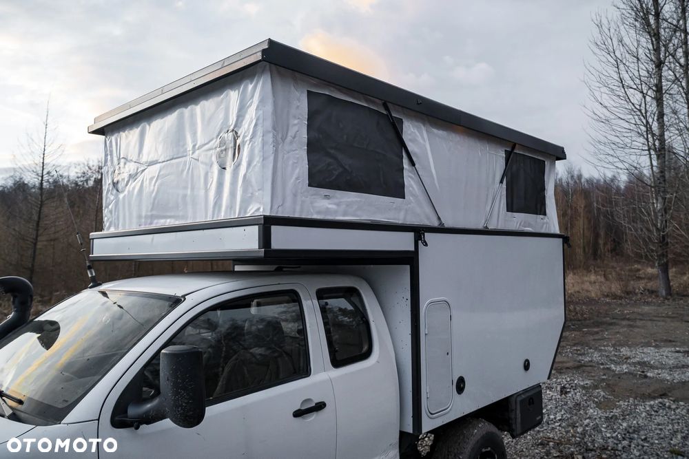 Toyota Hilux 4x4 Extra Cab - 14