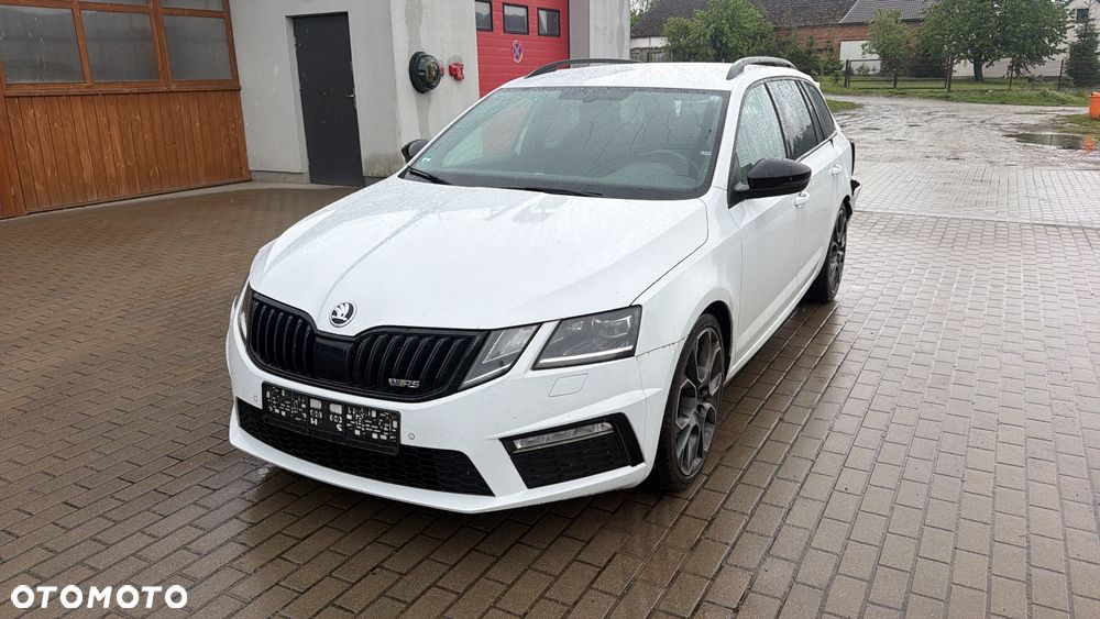Skoda Octavia 2.0 TDI 4x4 DSG RS - 3