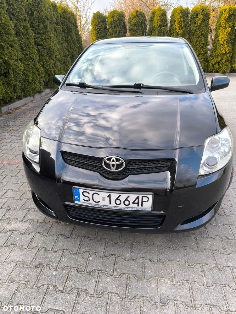 Toyota Auris - 2