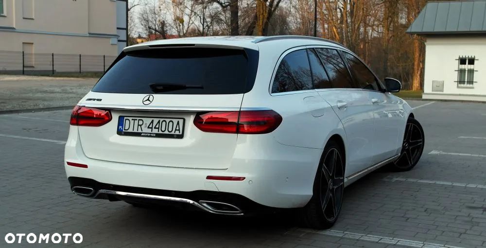 Mercedes-Benz Klasa E 220 d 9G-TRONIC - 25