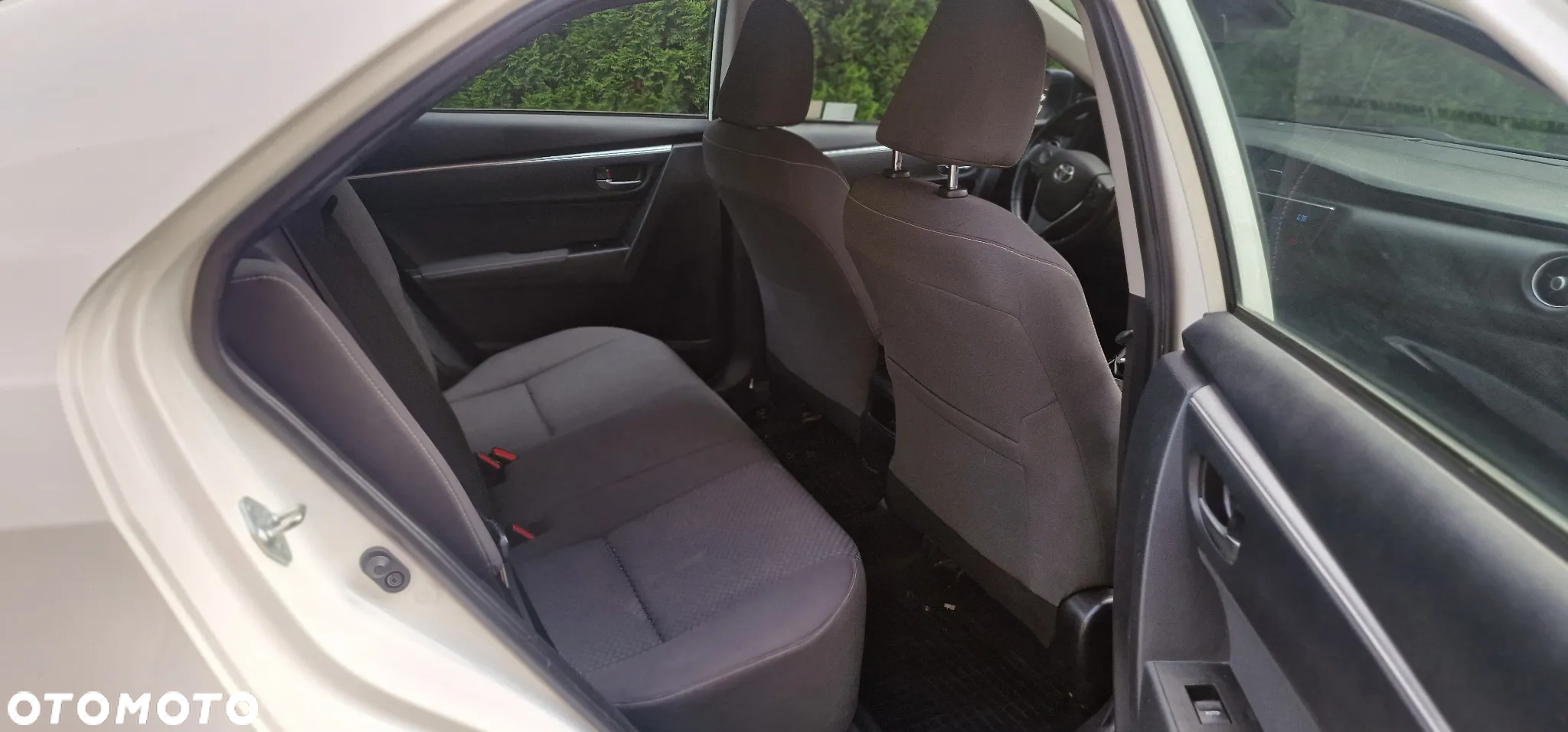 Toyota Corolla 1.4 D-4D Comfort - 13