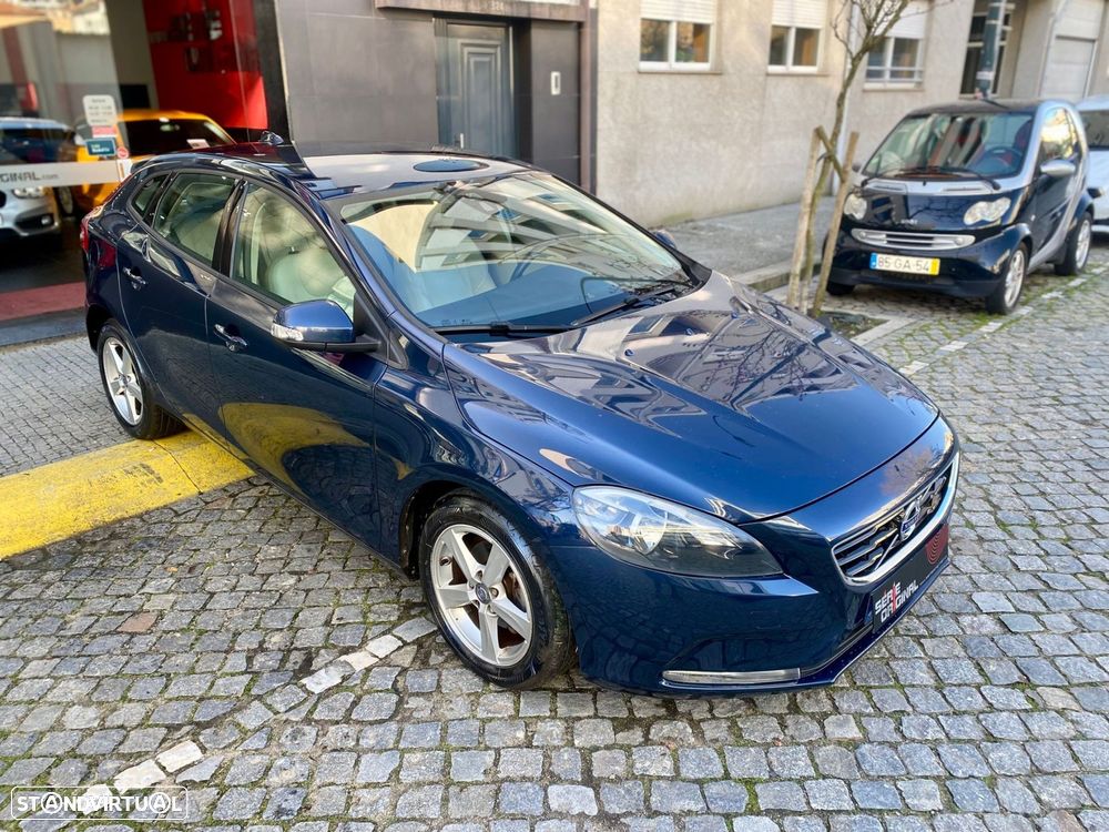 Volvo V40 1.6 D2 Momentum - 4