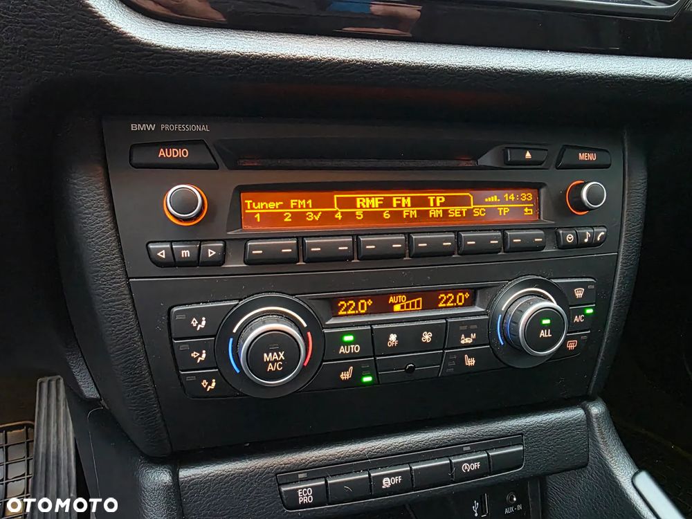 BMW X1 sDrive16d xLine - 28