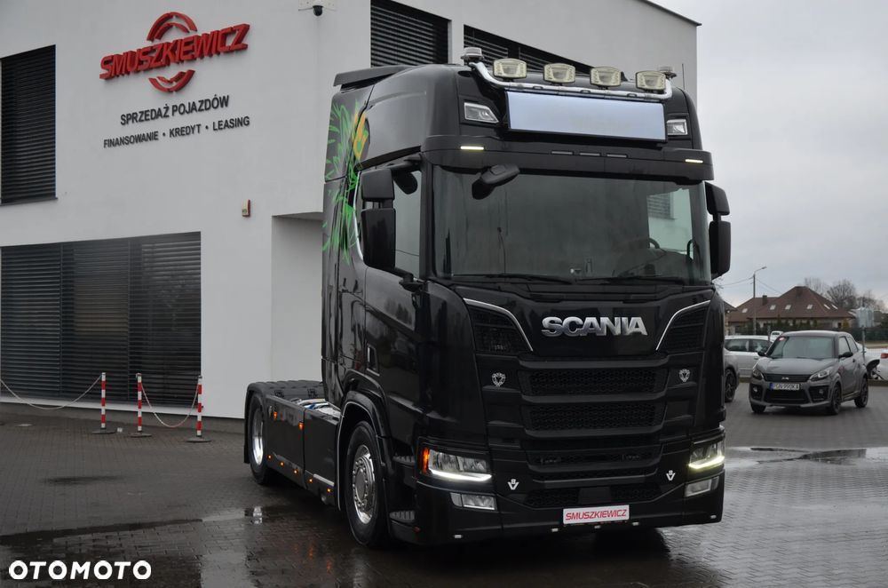 Scania R 580 / V8 / 4 PODUSZKI / KLIMA P. / NAVI /FULL LED / ACC / 7436 - 3
