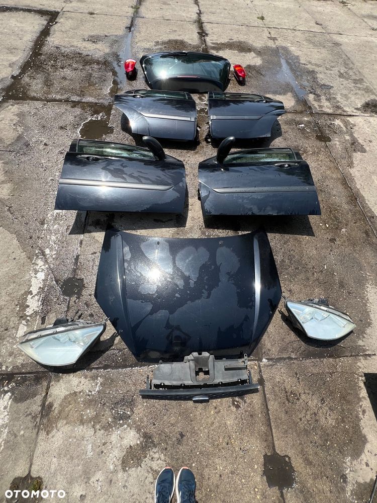 Ford focus mk1 czarny czarne drzwi prawe lewe przednie tylne tył przód lampy przednie tylne błotnik prawy lewy maska - 1
