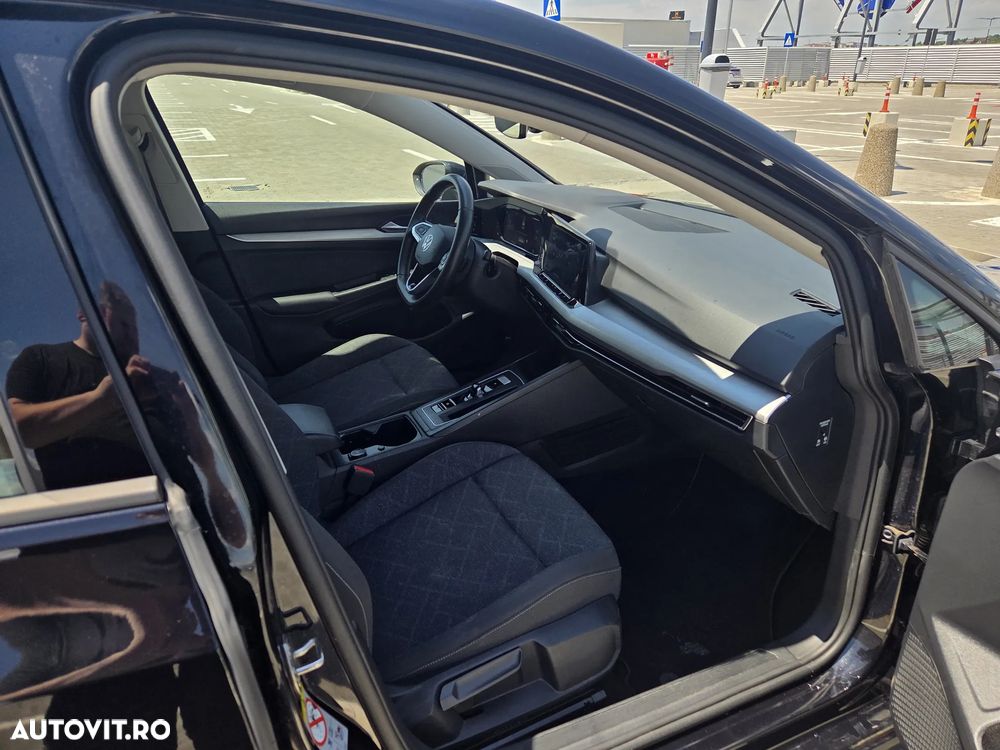 Volkswagen Golf 1.5 eTSI ACT DSG MHEV Life - 19
