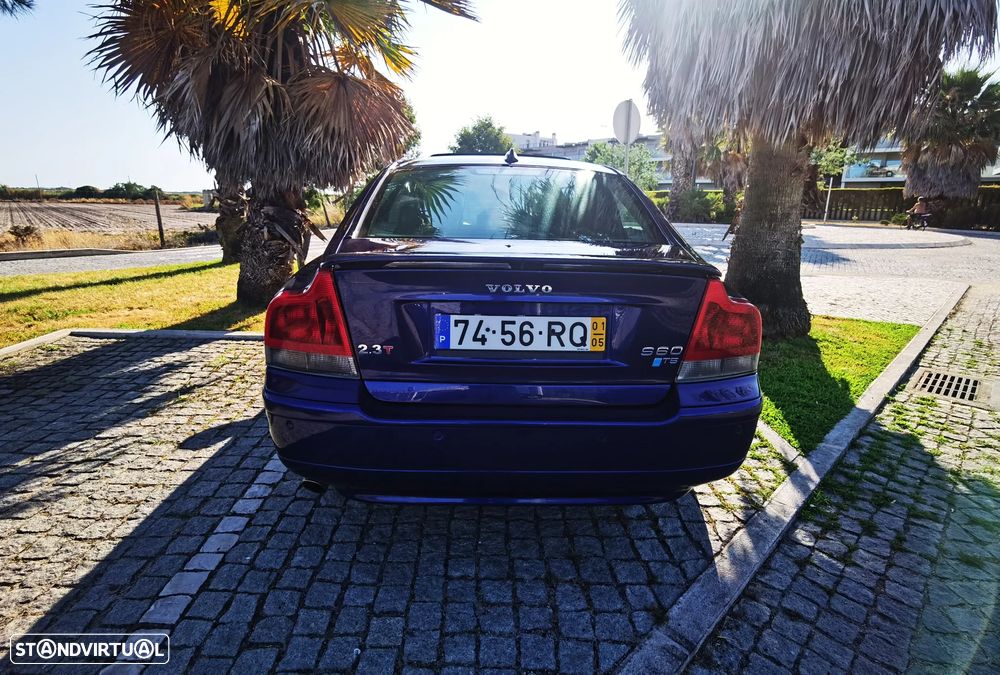 Volvo S60 2.3 T5 - 6