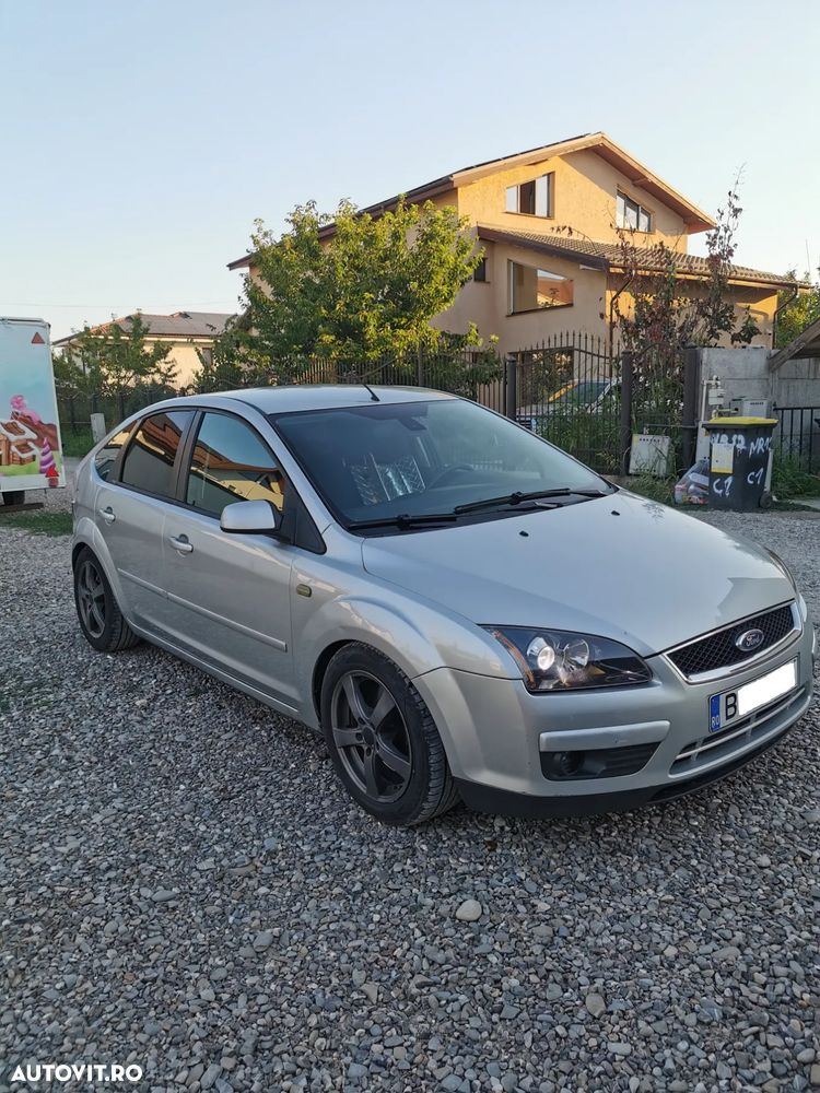 Ford Focus 2.0 TDCI Ghia - 1