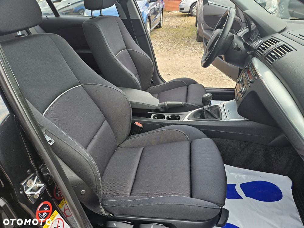 BMW Seria 1 118i Edition Sport - 18