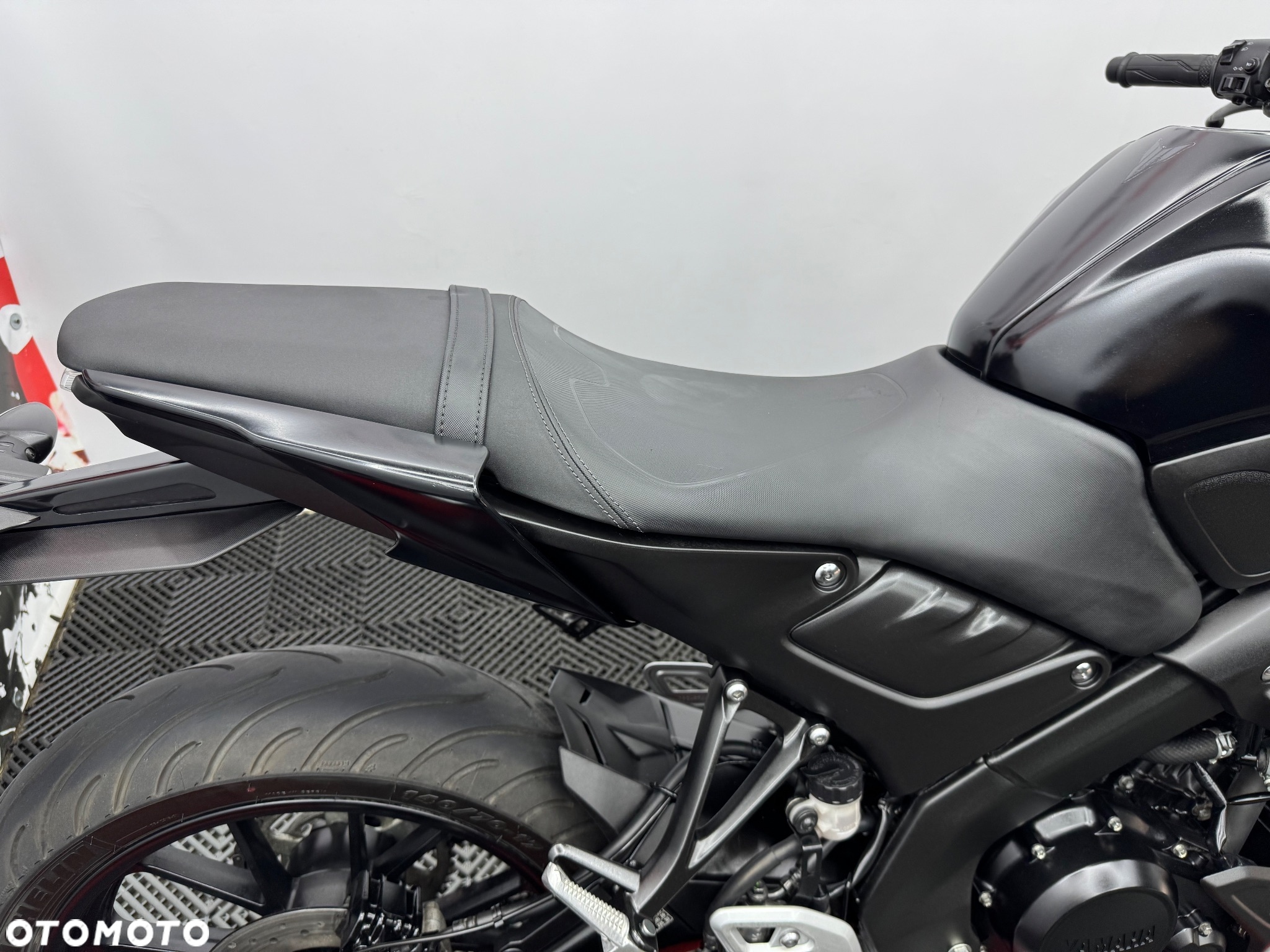 Yamaha MT - 30