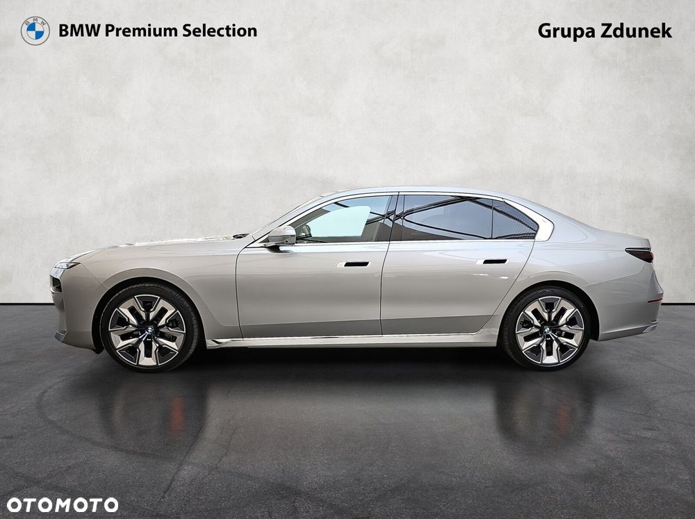 BMW Seria 7 - 8