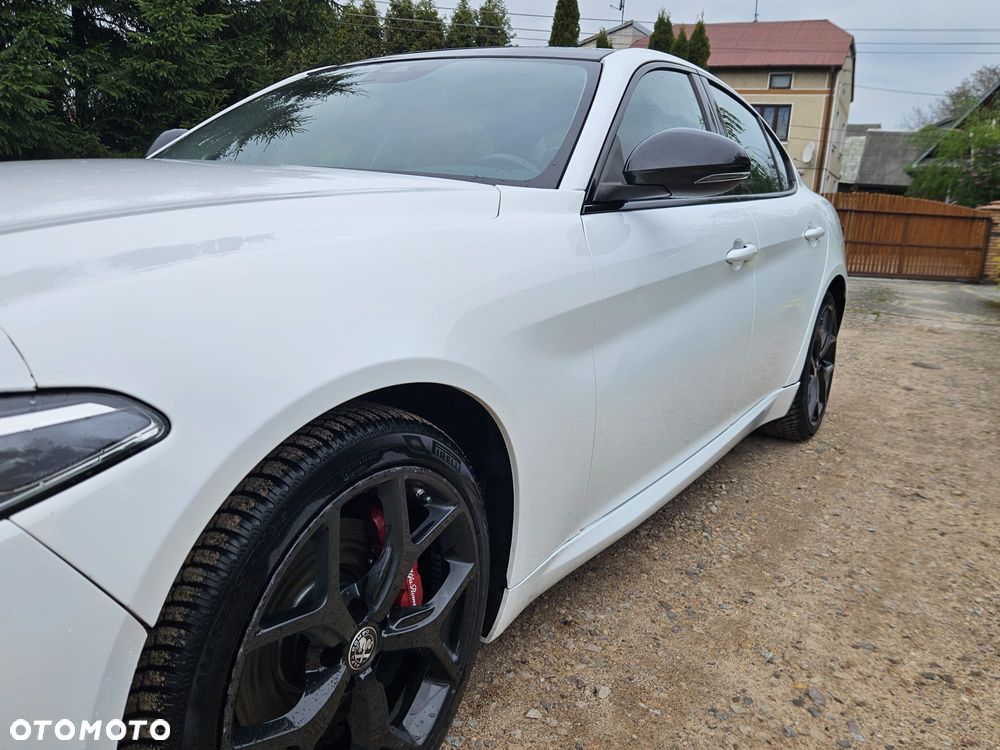 Alfa Romeo Giulia 2.0 Turbo Veloce TI Q4 - 5