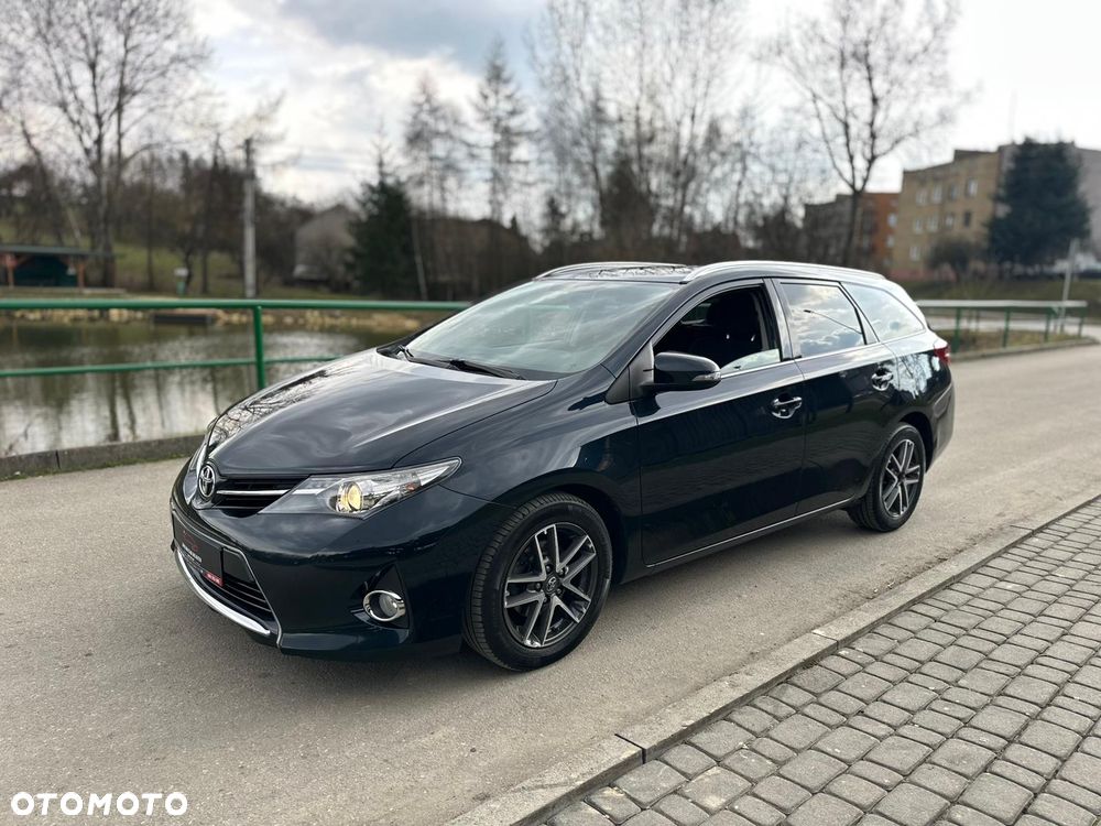 Toyota Auris 1.4 D-4D Edition-S - 1