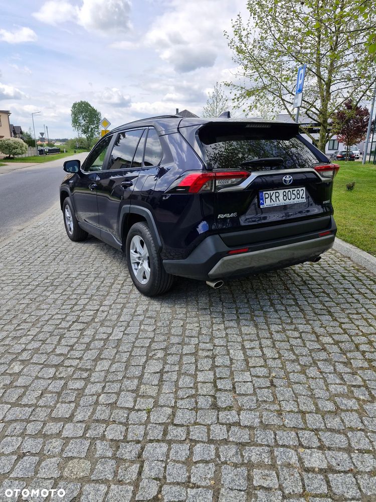 Toyota RAV4 - 4