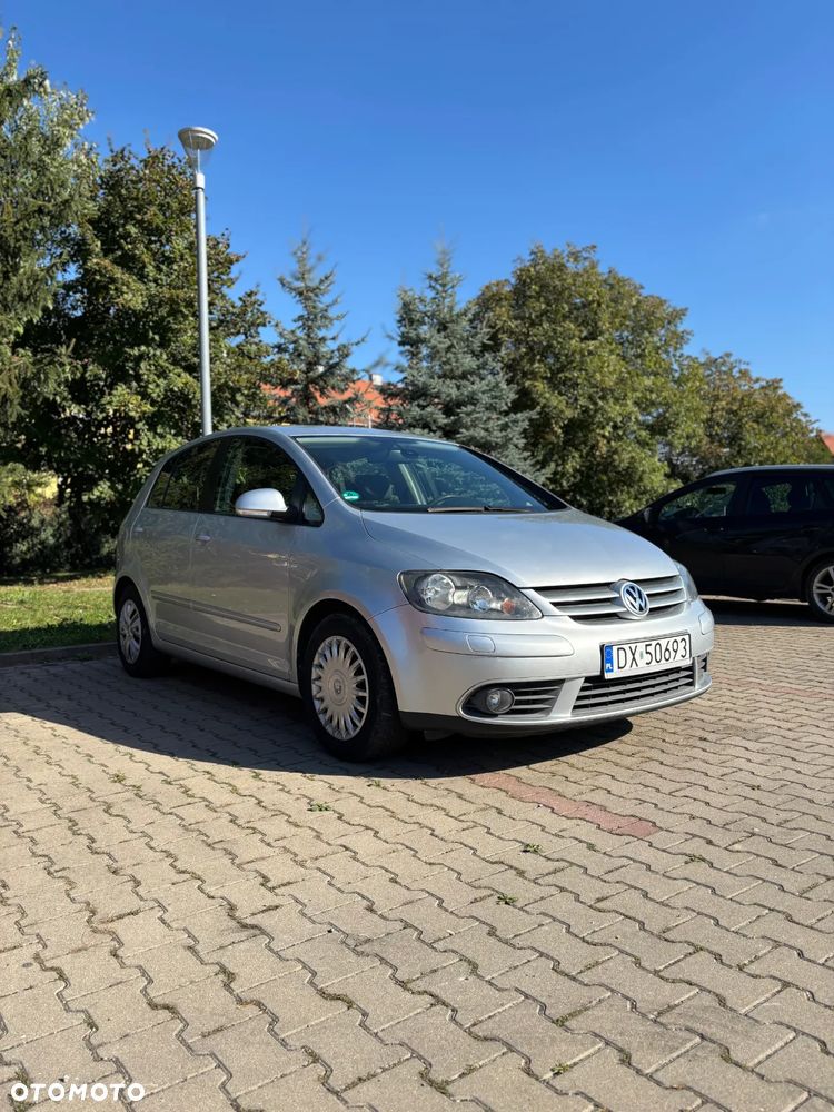 Volkswagen Golf Plus 1.9 TDI Comfortline - 3