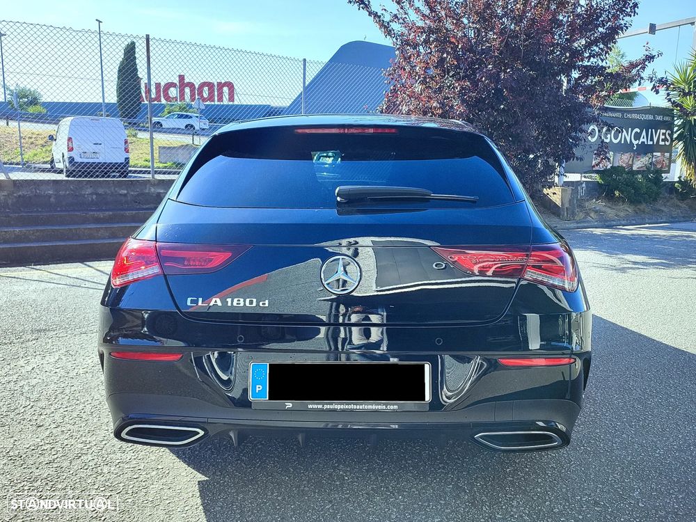 Mercedes-Benz CLA 180 d Shooting Brake AMG Line Aut. - 3
