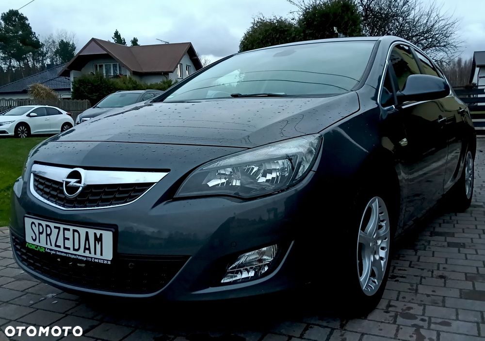 Opel Astra 1.6 NAVI - 2