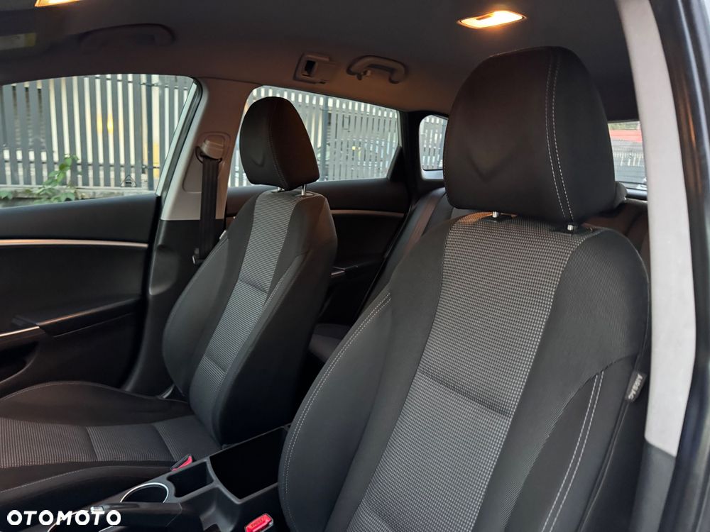 Hyundai i30 - 14